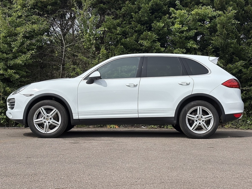 Porsche Cayenne V6 Tiptronic S White #5
