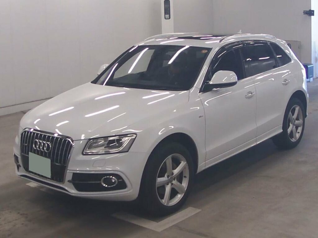 Audi Q5 Tfsi Quattro S Line Competition Plus #3
