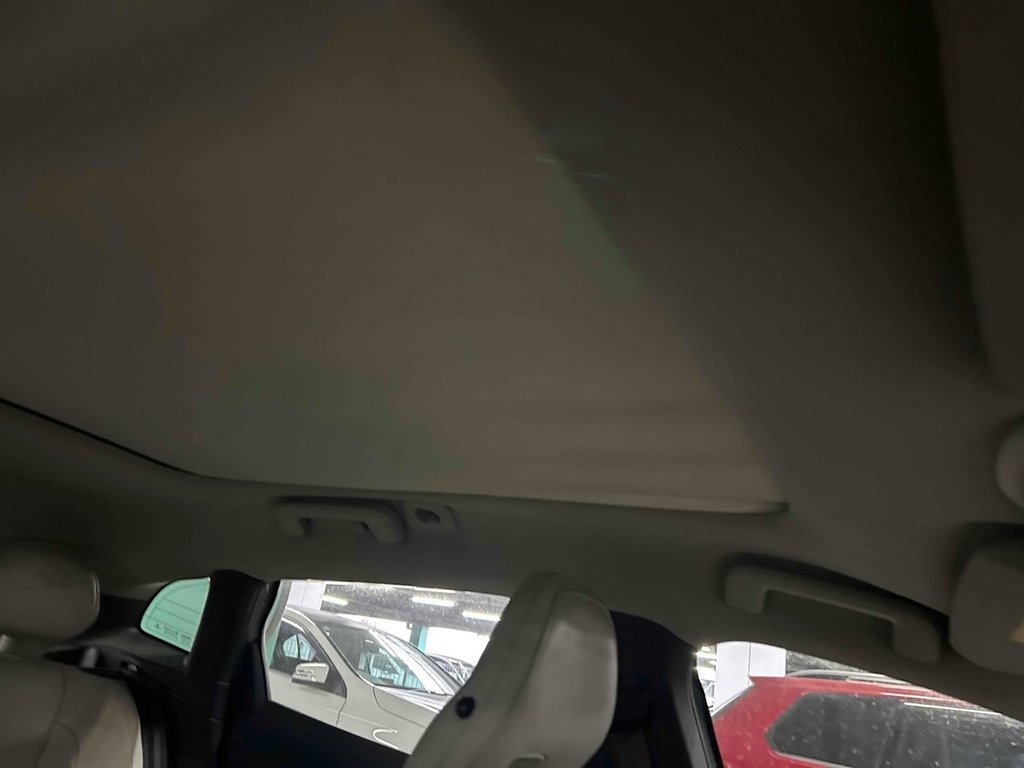 Volvo V40 D2 R Design Blue #8