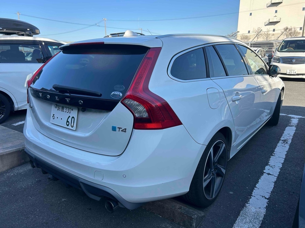 Volvo V60 T5 R-design  #6