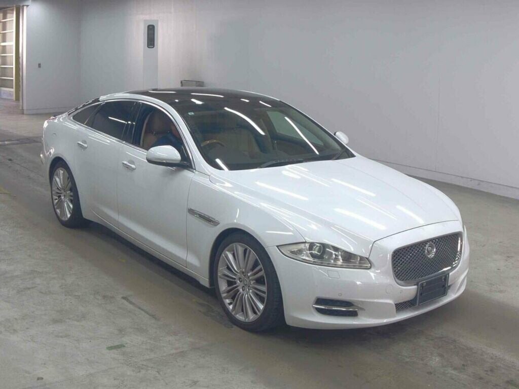 Jaguar XJ V8 Premium Luxury 
