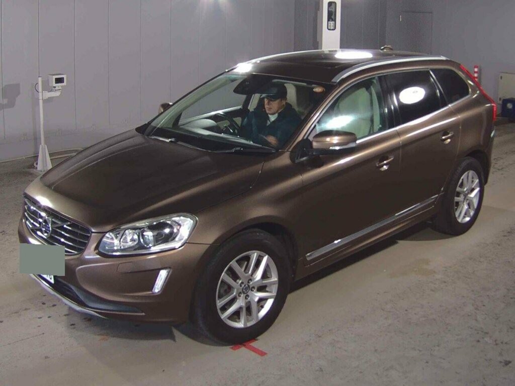 Volvo XC60 D4 190 R Design Lux Nav Awd Geartronic Red #2