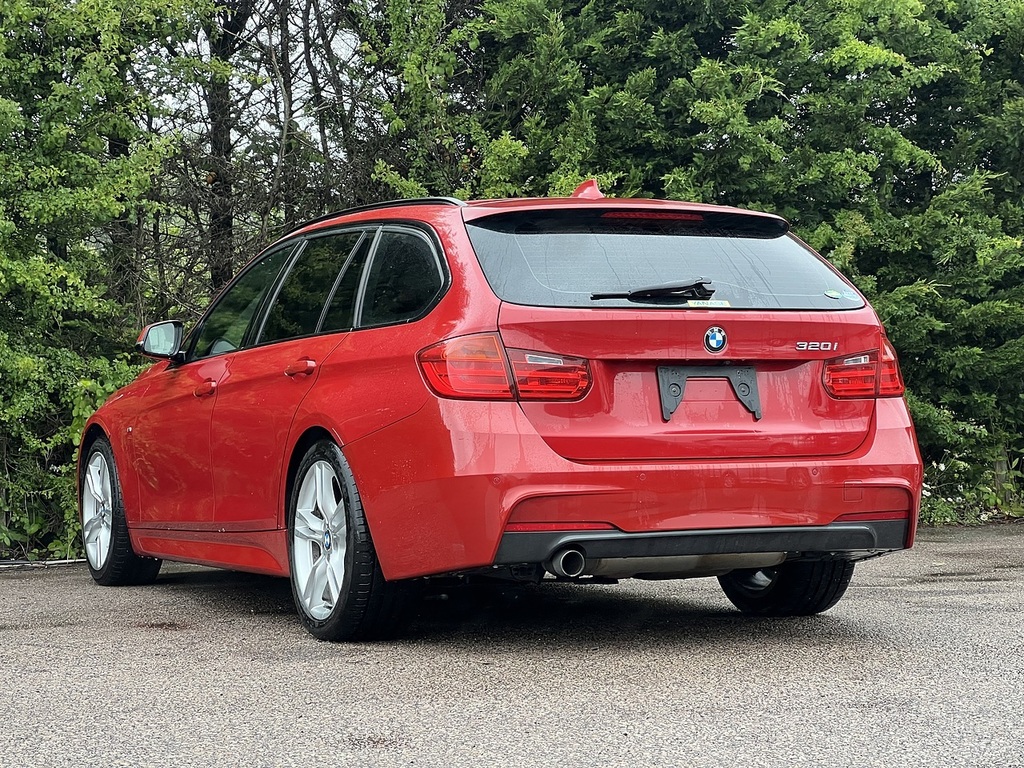 BMW 3 Series 320I M Sport Touring Red #6