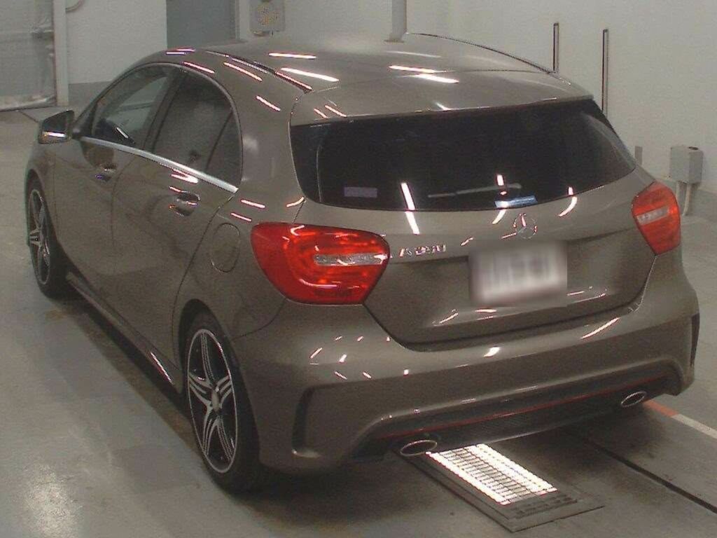 Mercedes-Benz A Class A250 Amg Sport 4Matic  #5