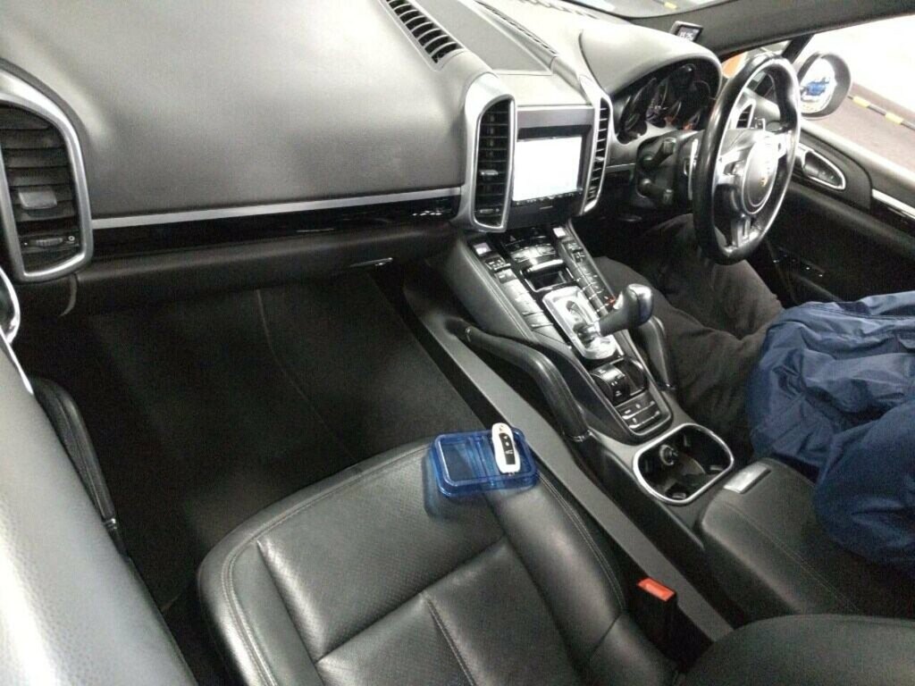 Porsche Cayenne 3.0 Td V6 Platinum Edition Tiptronics 4Wd Euro 5 White #10