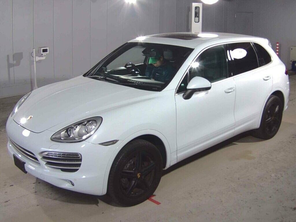 Porsche Cayenne Platinum Edition  #3