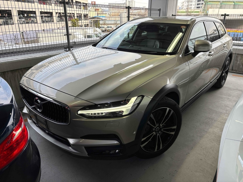 Volvo V90 Cross Country T5 Cross Country Awd #3
