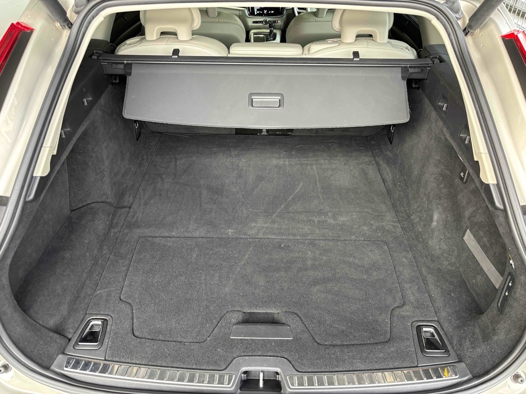 Volvo V90 Cross Country T5 Cross Country Awd #6