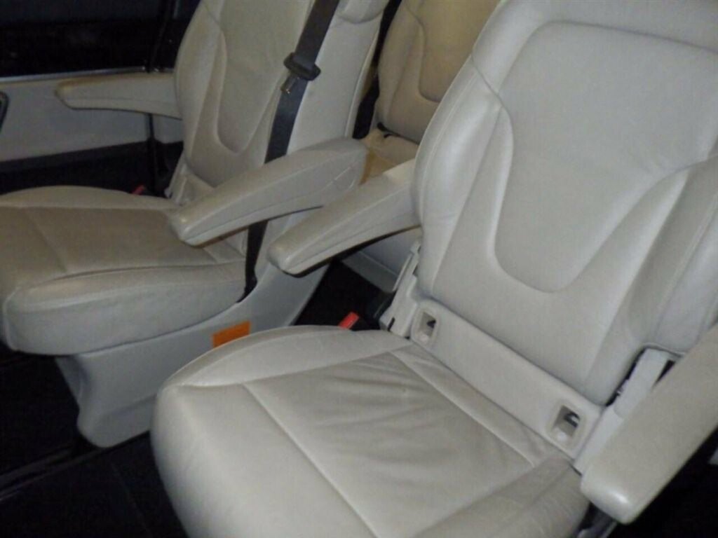 Mercedes-Benz V Class V250d Bluetec Se Mpv Black #8