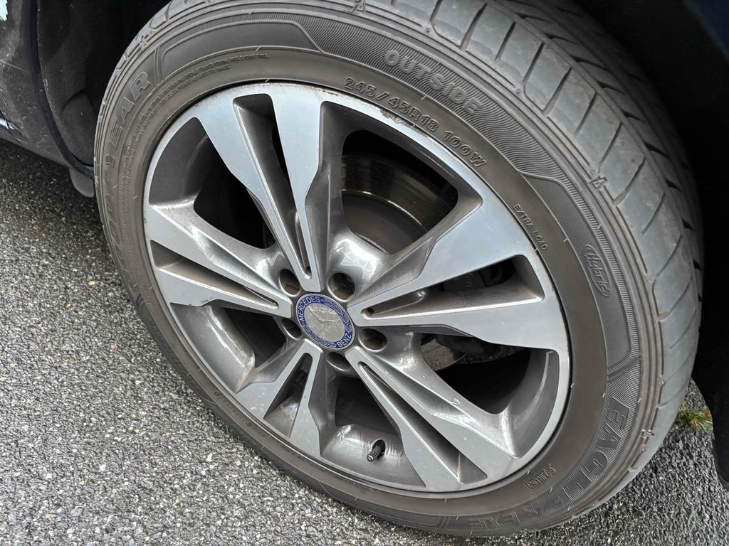 Mercedes-Benz V Class V250d Bluetec Se Mpv Black #9