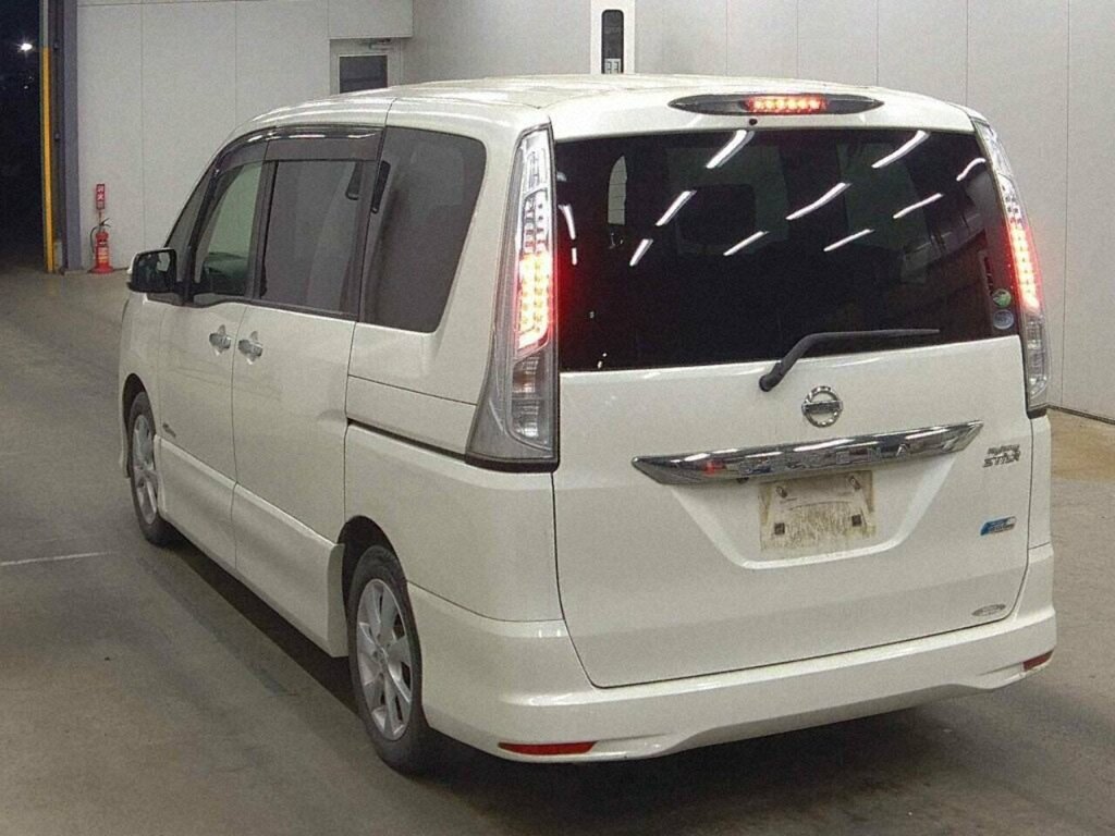 Nissan Serena Highway Star S-hybrid #3