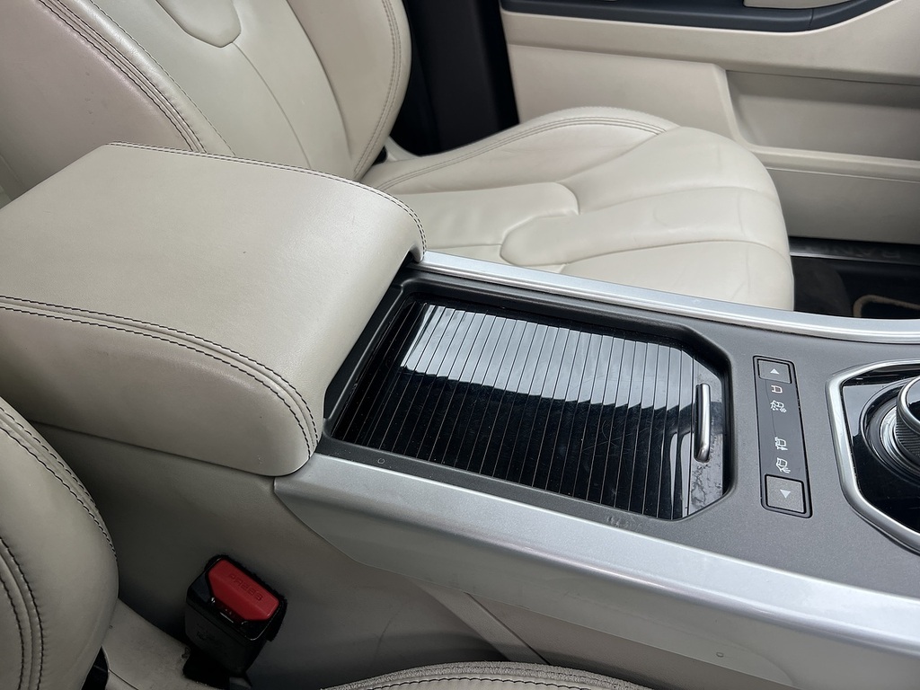 Land Rover Range Rover Evoque Range Rover Evoque Dynamic Sd4 Red #33