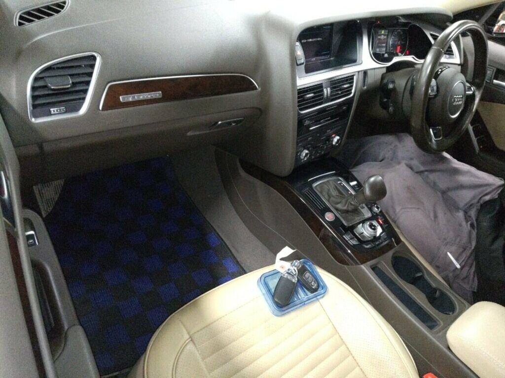 Audi A4 Avant Estate Blue #10