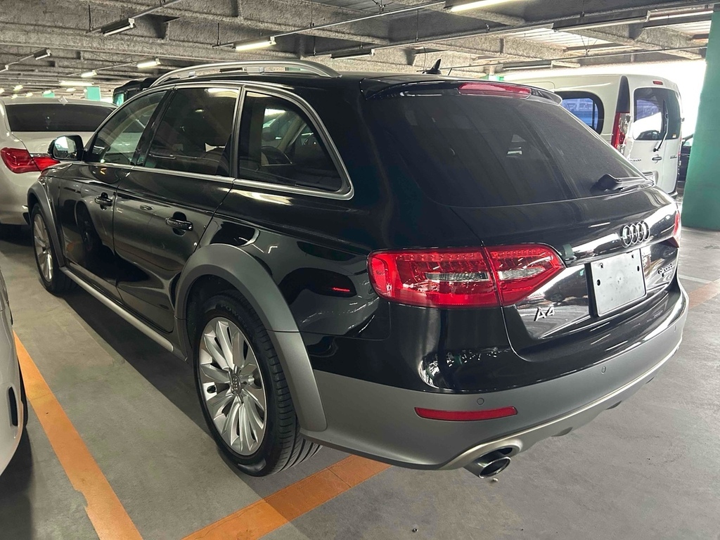 Audi A4 Avant Avant Quattro Se  #6
