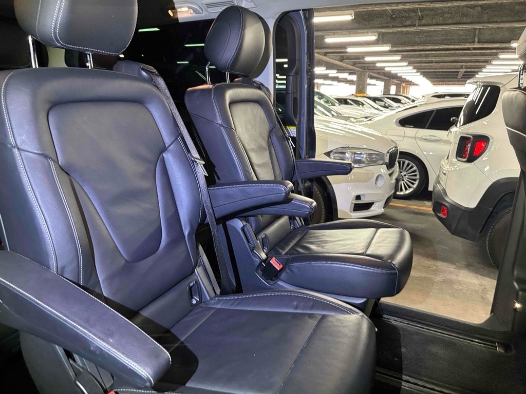 Mercedes-Benz V Class 2.2 V220d Bluetec  #8