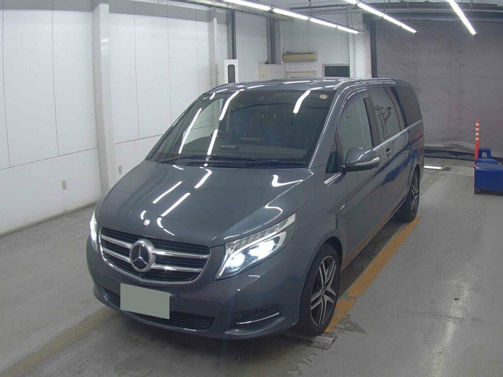 Mercedes-Benz V Class V220 D Avantgarde Long #2