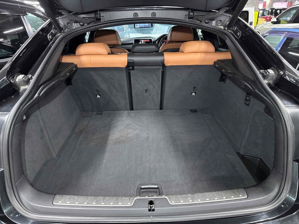 BMW X6 Xdrive40d Se Black #7