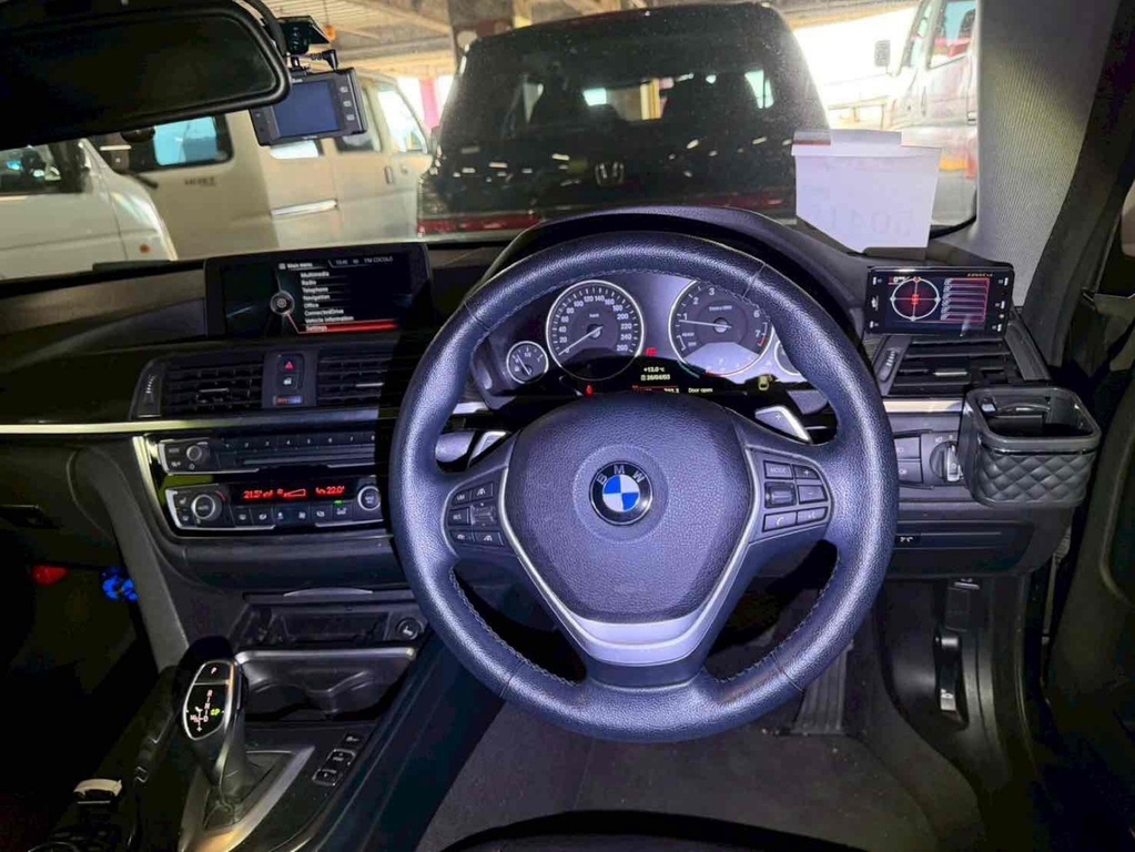 BMW 4 Series Gran Coupe Hatchback Grey #9
