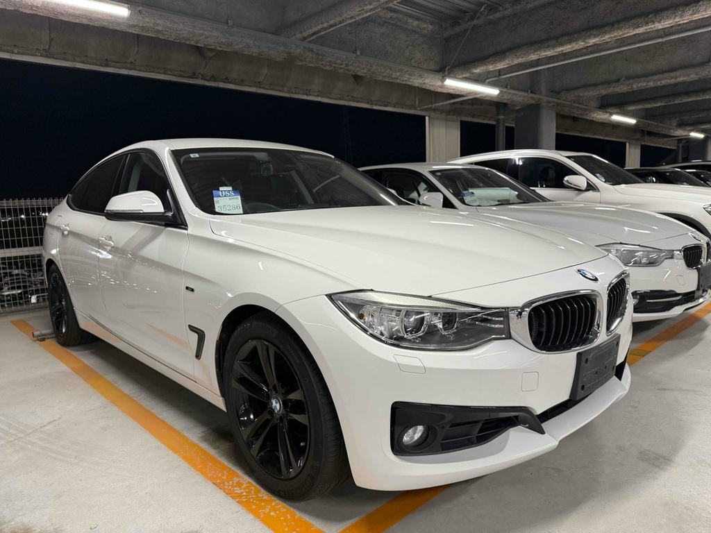 BMW 3 Series Gran Turismo 320I Sport Gran Turismo #2