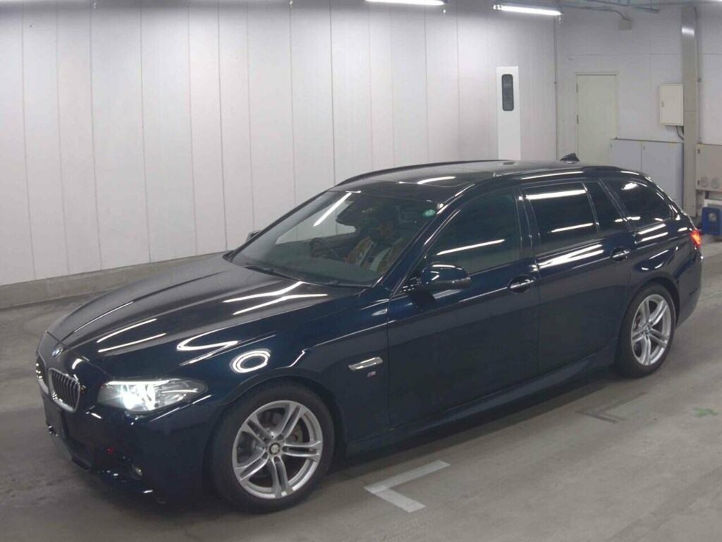BMW 5 Series 525D M Sport Touring #3