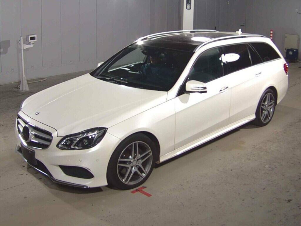 Mercedes-Benz E Class E250 Avantgarde White #3