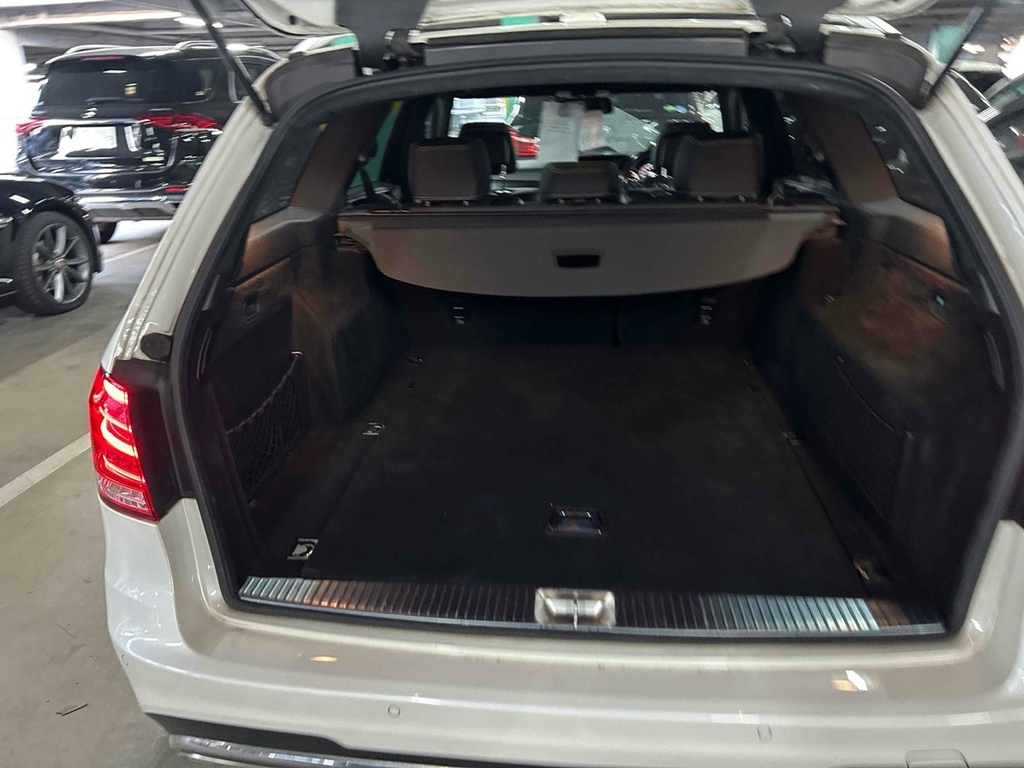 Mercedes-Benz E Class E250 Avantgarde White #6