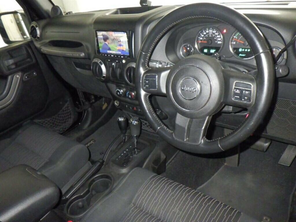 Jeep Wrangler Crd Sahara Red #7