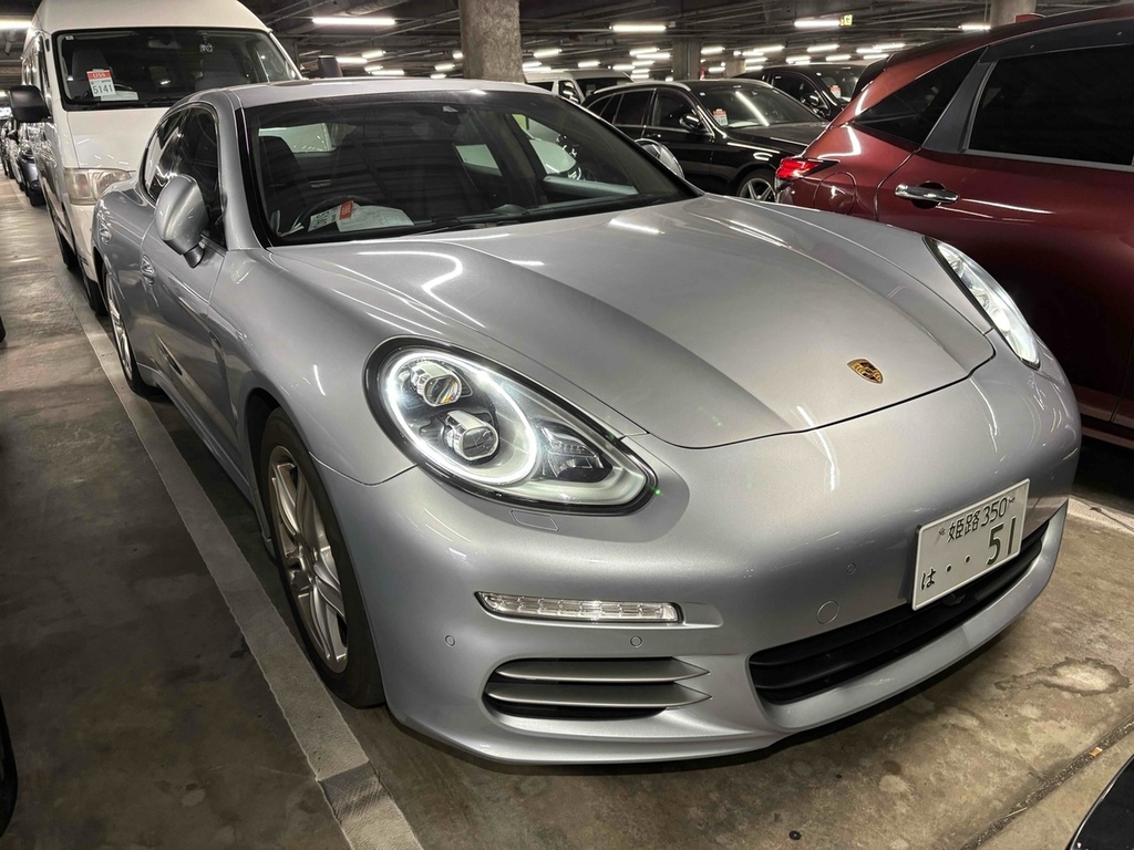 Porsche Panamera 4S Pdk  #2