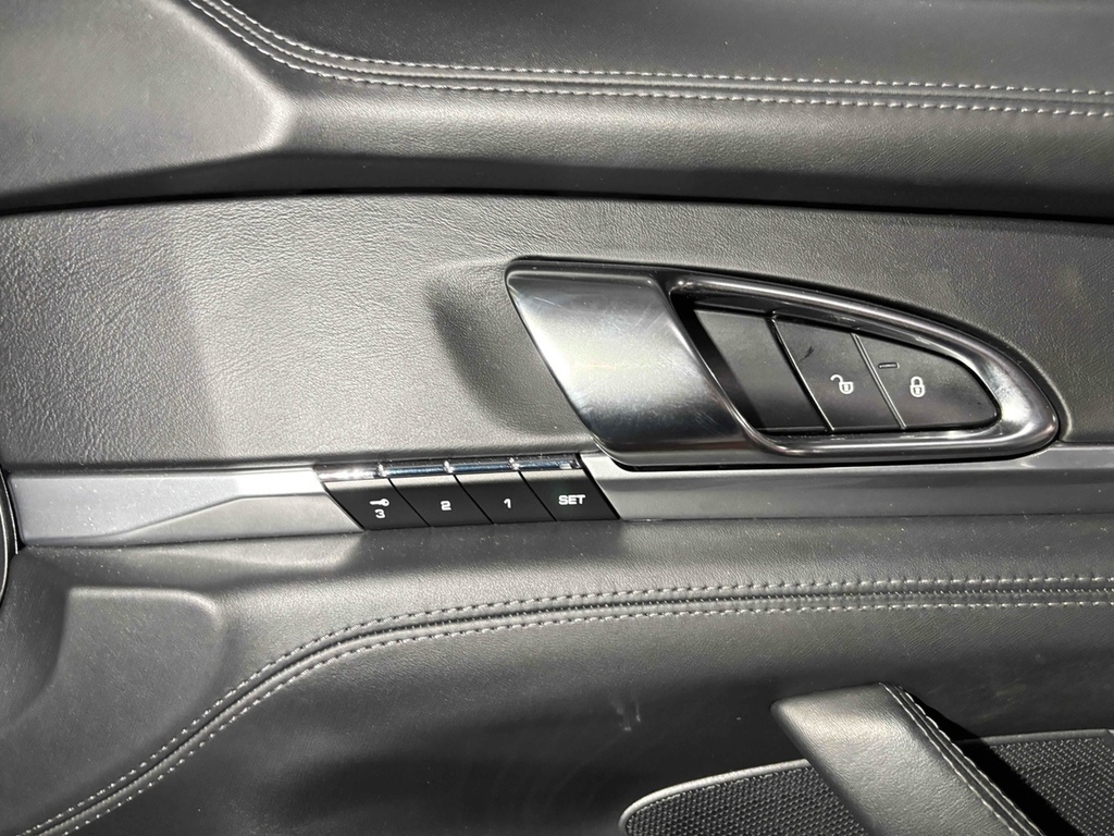 Porsche Panamera Hatchback Grey #9