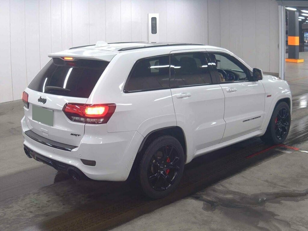 Jeep Grand Cherokee Srt8  #4