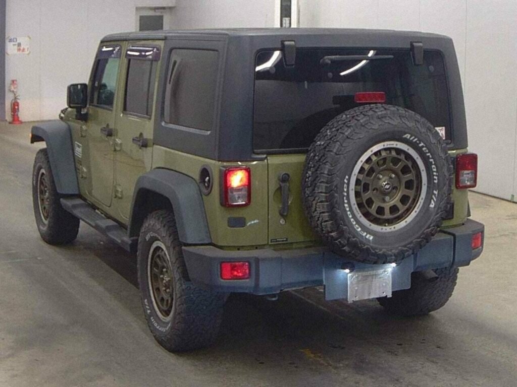 Jeep Wrangler Sport #3