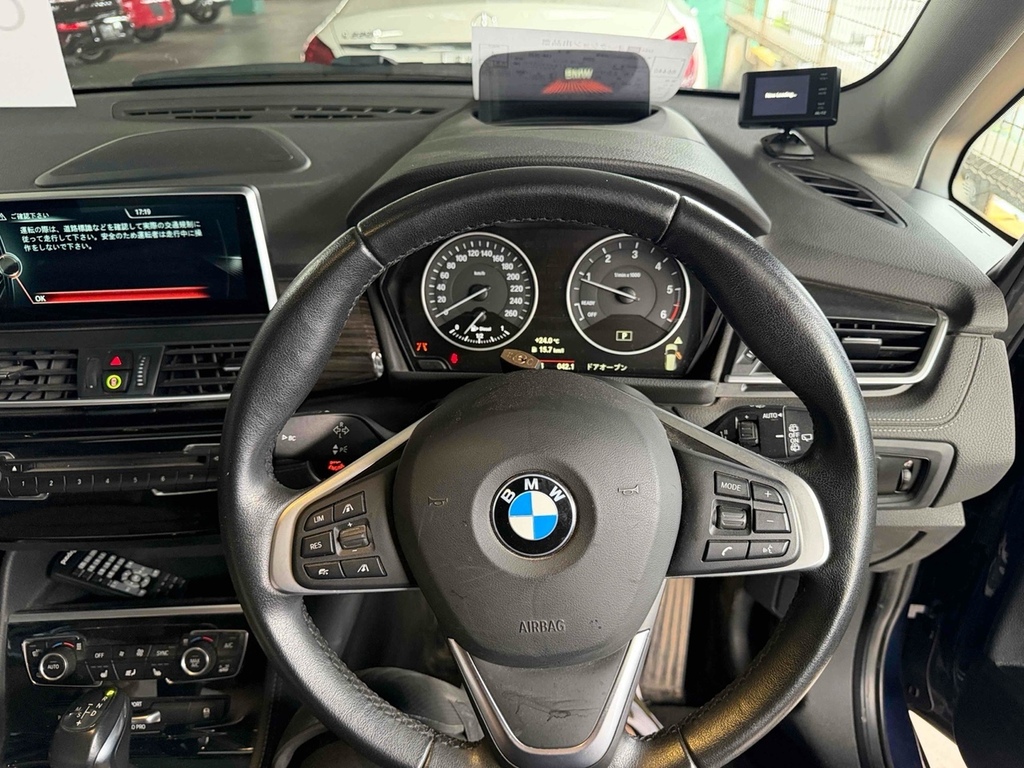 BMW 2 Series Gran Tourer 218D Luxury Gran Tourer White #7