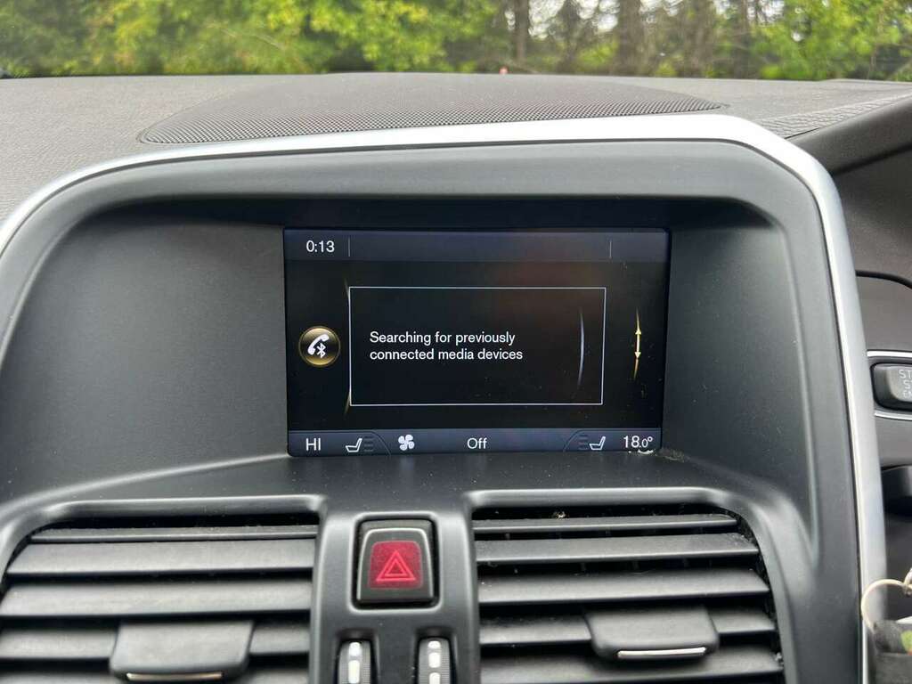 Volvo XC60 2.4L Se Lux Nav Grey #36