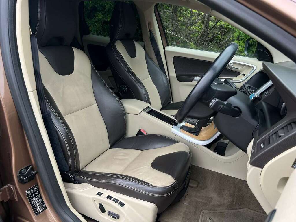 Volvo XC60 2.4L Se Lux Nav Grey #15