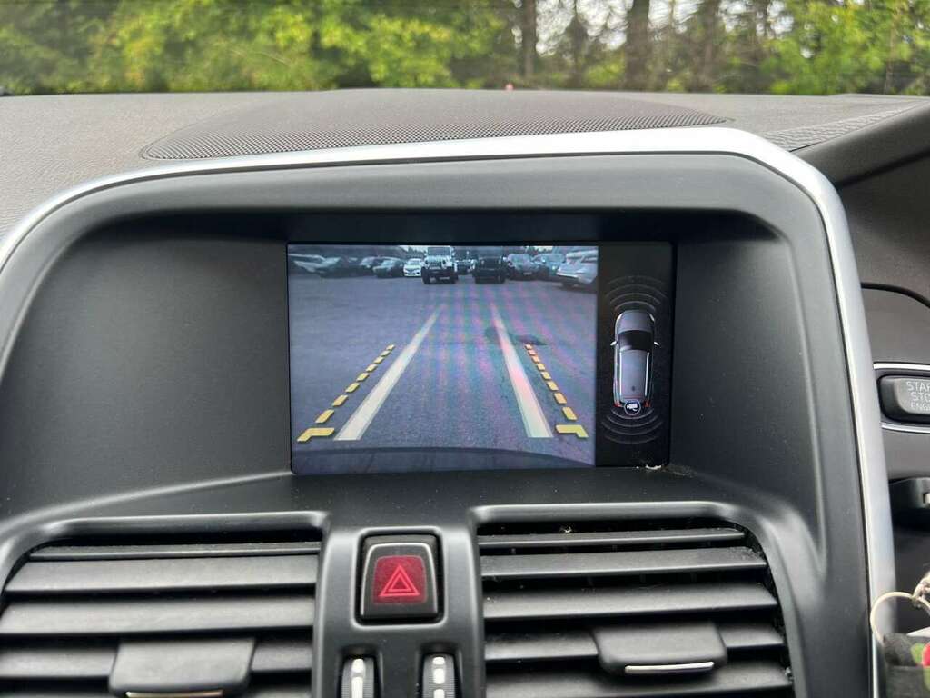 Volvo XC60 2.4L Se Lux Nav Grey #37