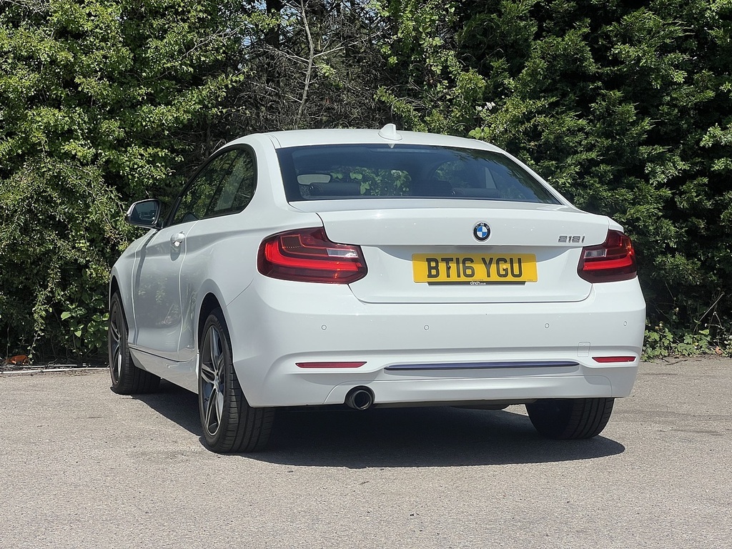 BMW 2 Series 218I Sport White #6