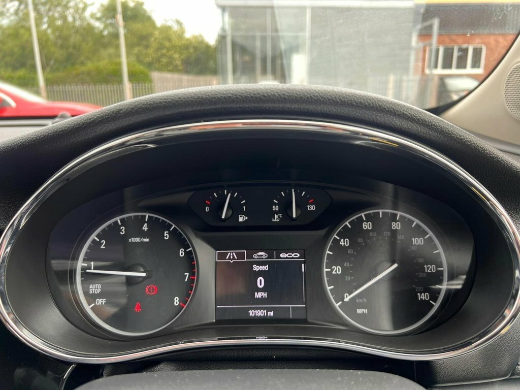 Vauxhall Mokka X 1.4L Elite Nav RE67KWH White #3