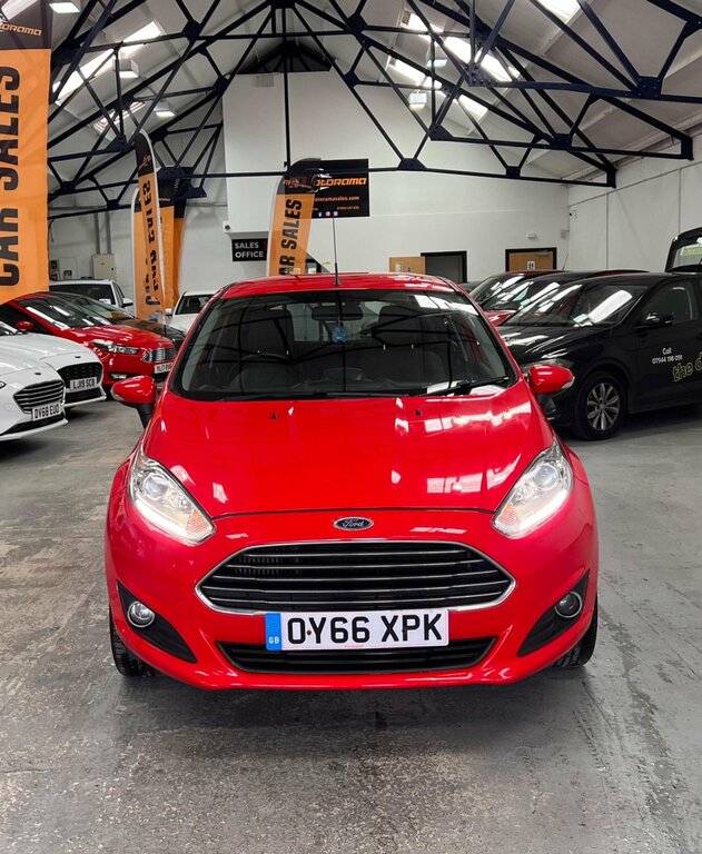 Ford Fiesta 1L Zetec OY66XPK Red #5