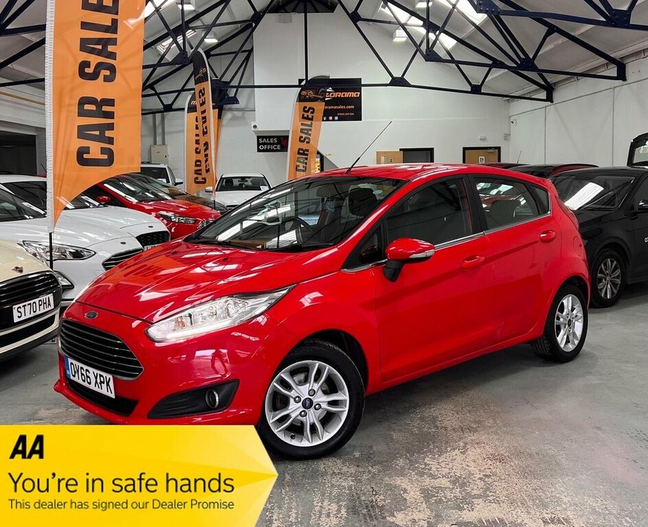 Ford Fiesta 1L Zetec Red