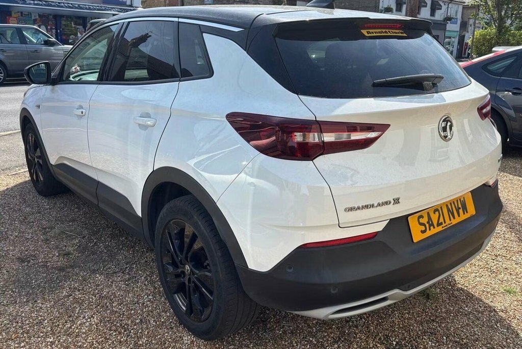 Vauxhall Grandland X 1.2L Sri Nav White #3