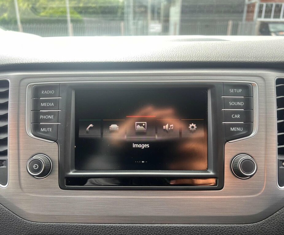 Volkswagen Golf SV Silver #12