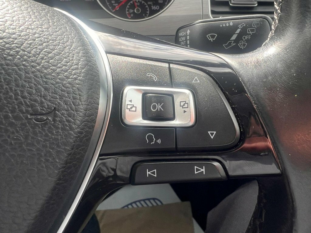 Volkswagen Golf SV Silver #25