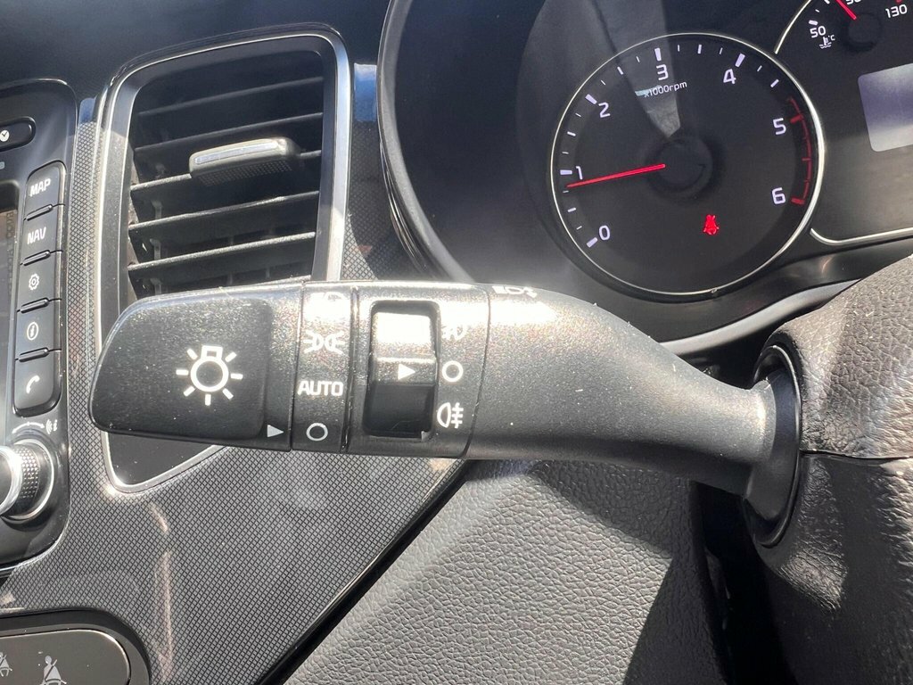 Kia Carens Black #27