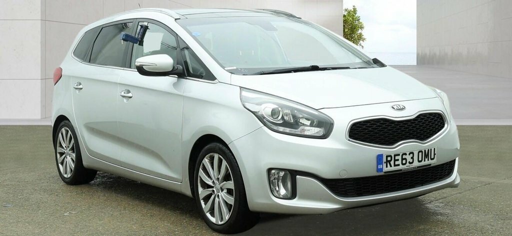 Kia Carens 1.7L 3 Silver