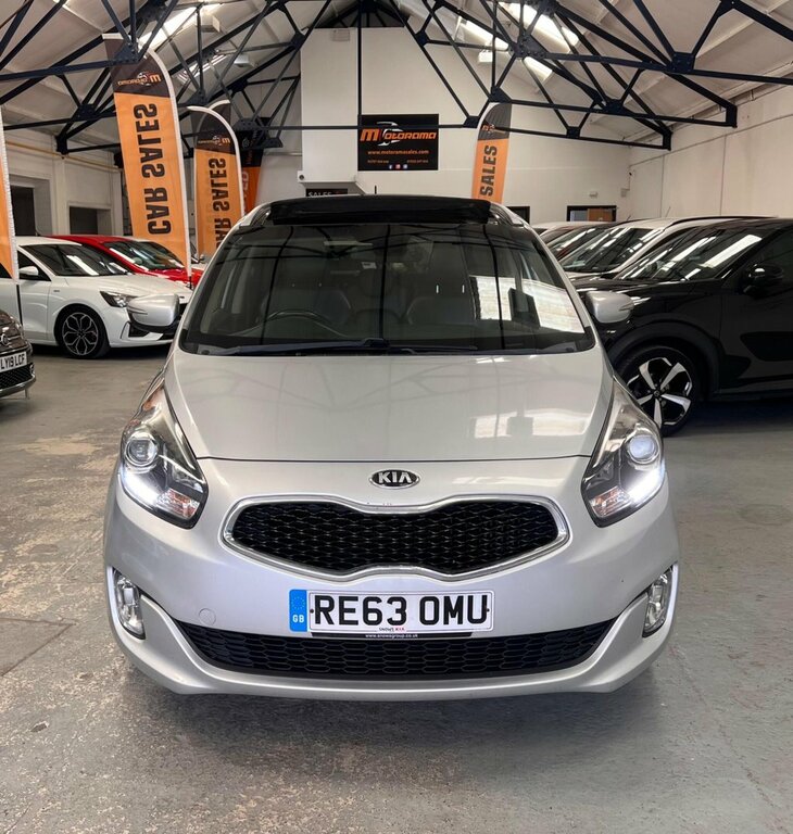 Kia Carens Black #38