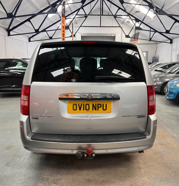 Chrysler Grand Voyager  Silver #8