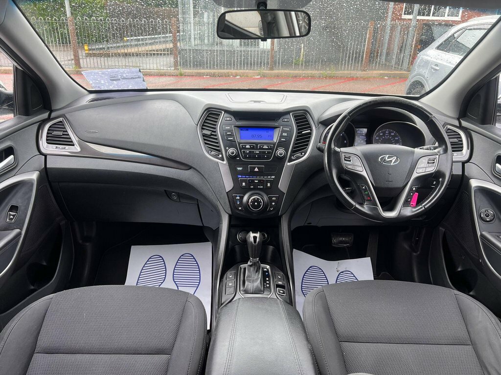 Hyundai Santa Fe 2.2L Style White #2