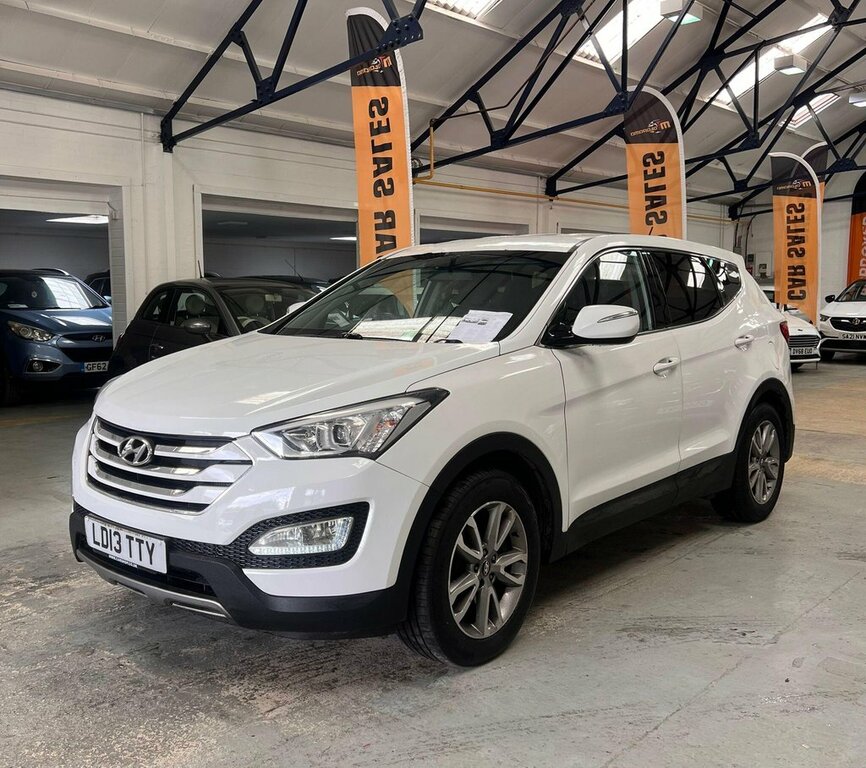 Hyundai Santa Fe 2.2L Style White #6