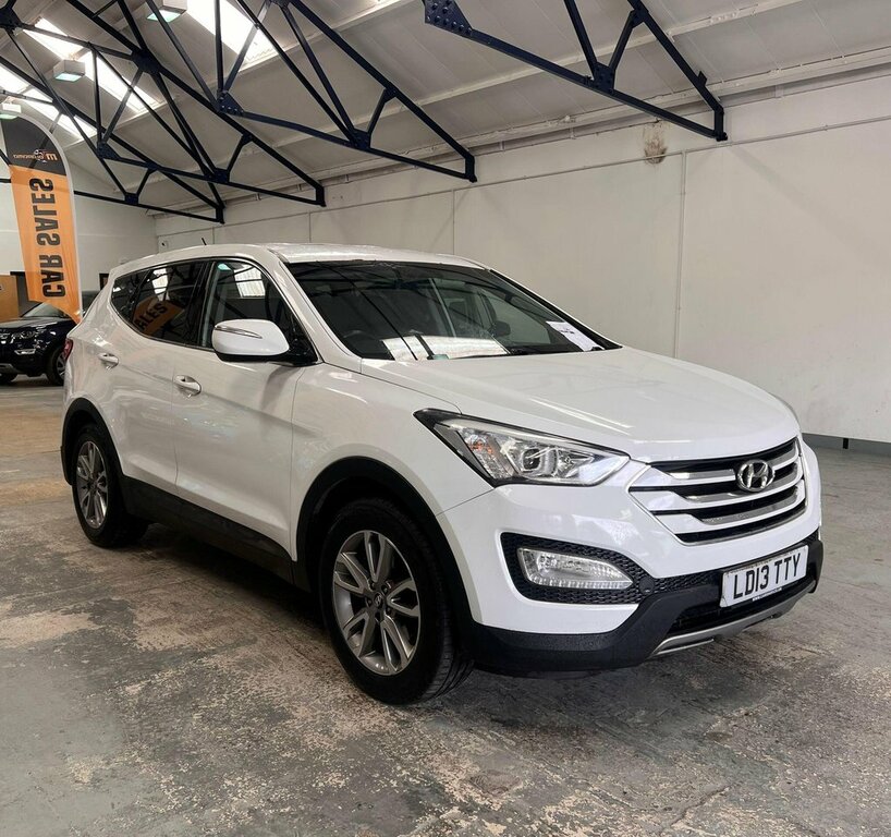 Hyundai Santa Fe 2.2L Style White #4