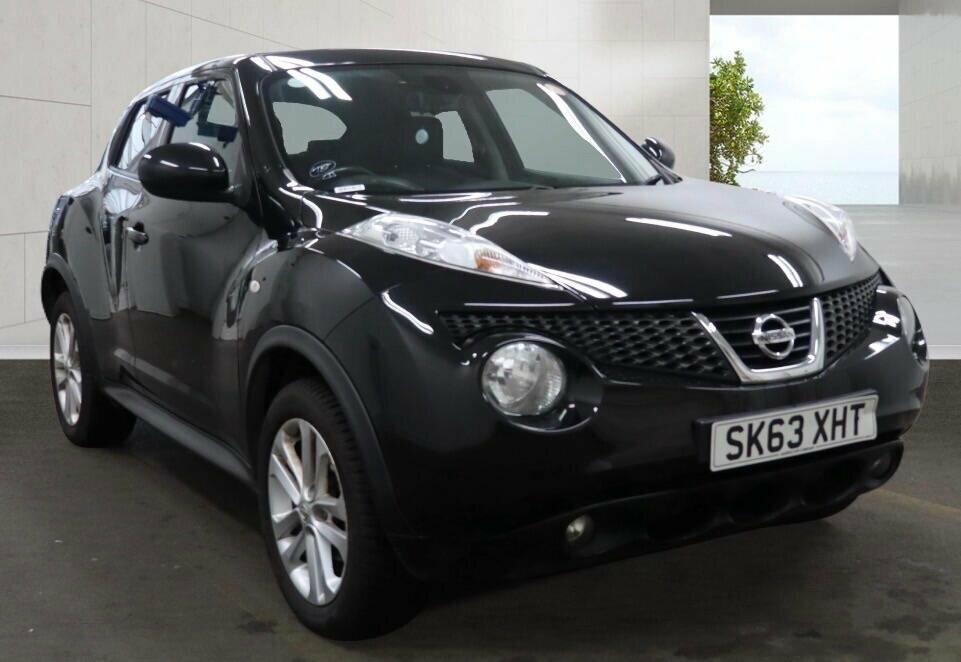 Nissan Juke Suv 1.6 White #1